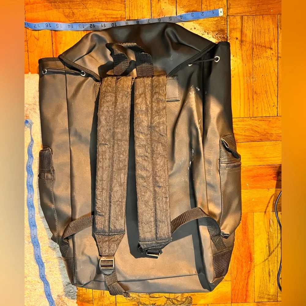 Perry ellis water resistant large backpack